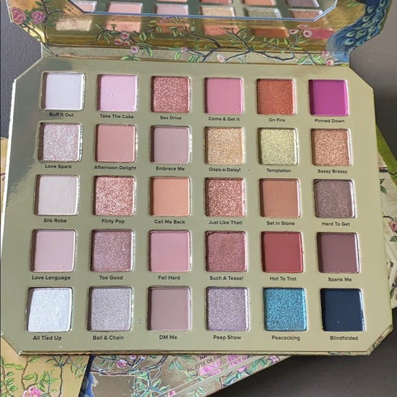 COPY - Too faced Natural Lust eyeshadow palette - Picture 5 of 11